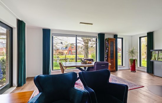 Damsterdiep-Zuidzijde 9, Ten Post