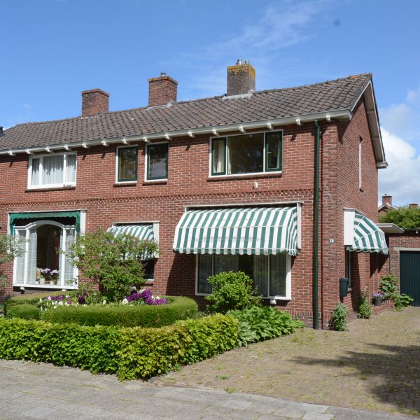 Prins Bernhardlaan 28, Veendam