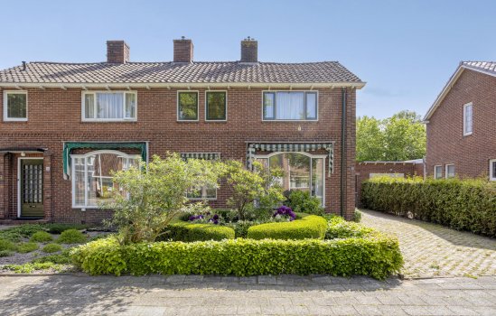Prins Bernhardlaan 28, Veendam