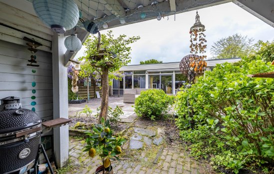Albert Schweitzerplantsoen 28, RODEN
