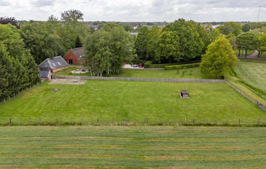 Oosteinde 1, RODEN