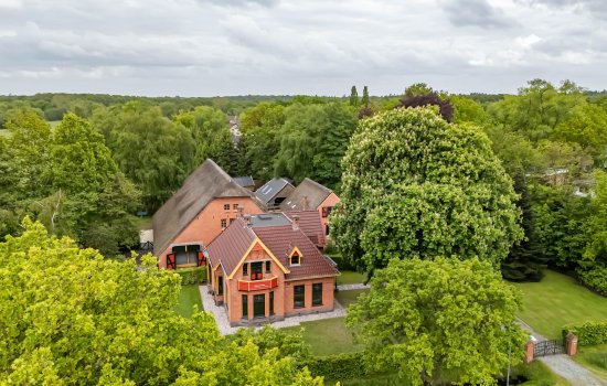 Oosteinde 1, RODEN