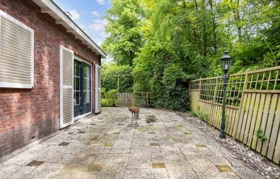 Oosteinde 37, Blijham