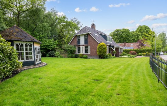 Oosteinde 37, Blijham