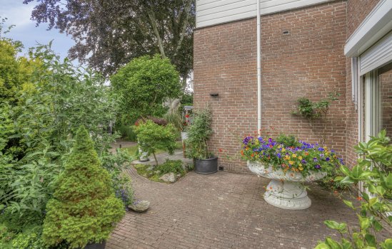 Drenthelaan 10, Veendam
