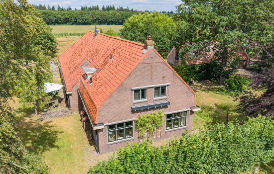 Bergveenweg 1, VEENHUIZEN