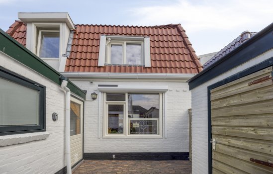 Schoolstraat 12, Veendam