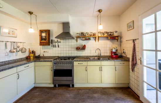 Hoofdweg 100, Scharmer