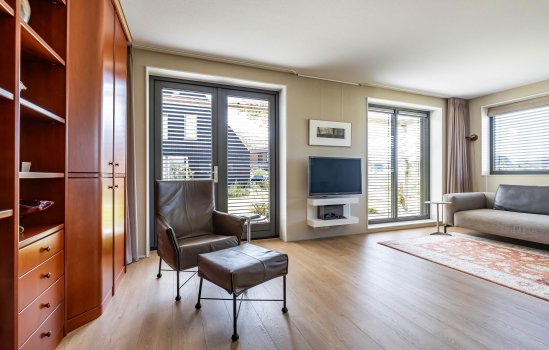Kardinaalsmuts 8, LEEK