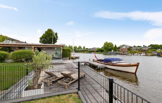 Rijnlaan 9, KROPSWOLDE