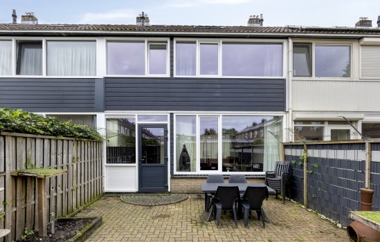 Straat Soenda 75, Veendam