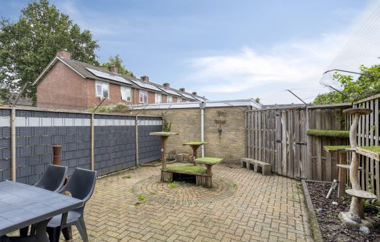 Straat Soenda 75, Veendam