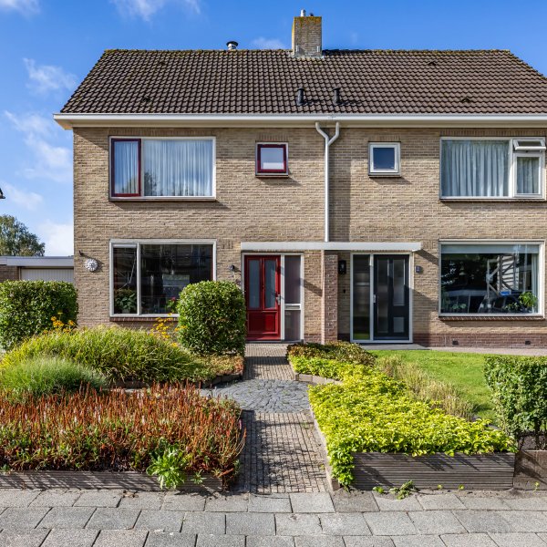 Fivelstraat 4, Ten Boer