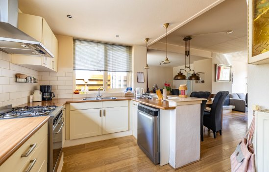 Fivelstraat 4, Ten Boer