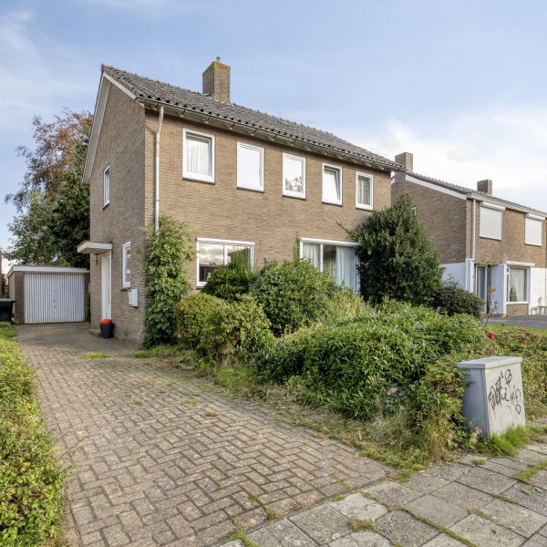 Troelstralaan 3, Muntendam
