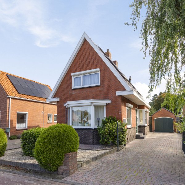 Kerkstraat 2, Meeden