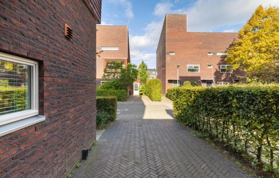 Henk Plenterlaan 15, GRONINGEN