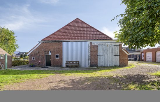 Middenweg 98, Veendam