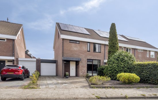 Frieslandlaan 15, Veendam
