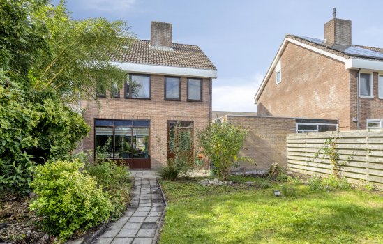 Frieslandlaan 15, Veendam