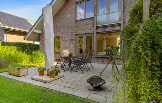 Alida Pottstraat 20, Ten Boer