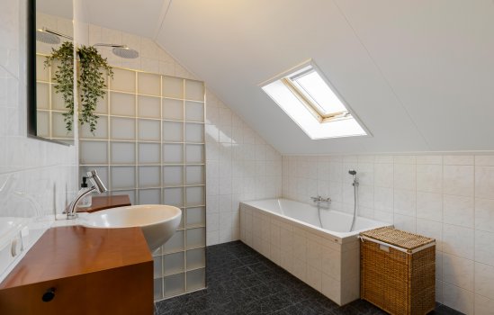 Alida Pottstraat 20, Ten Boer