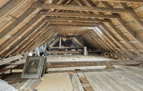Numero Dertien 24, Veendam