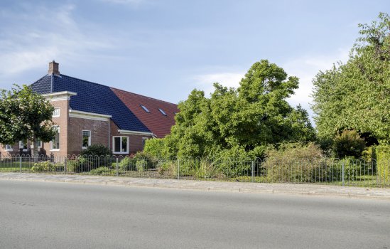 Middenweg 98, Veendam