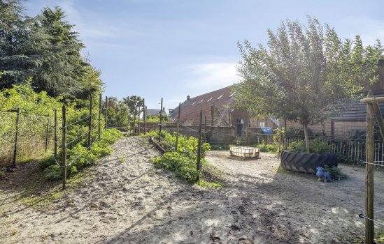 Middenweg 98, Veendam