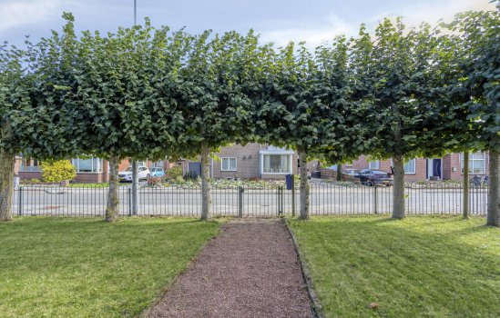 Middenweg 98, Veendam