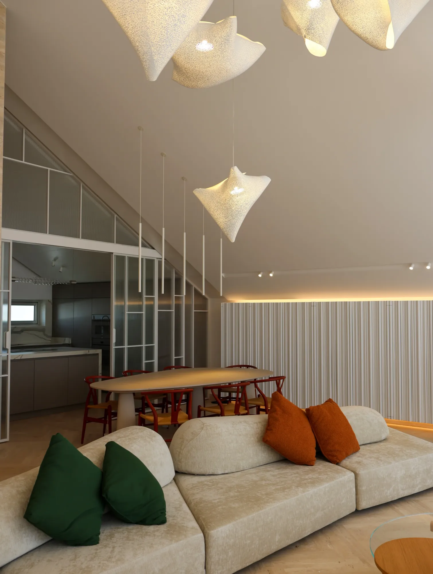 beachfront living gallery image 4