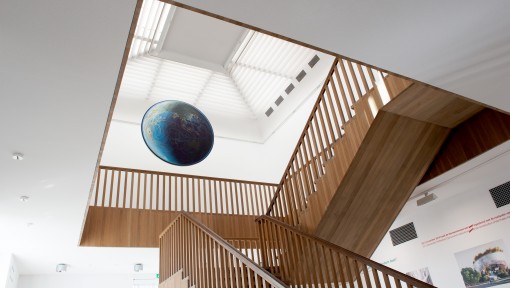 Ontdek meer over Tondo Mondo van Olphaert den Otter