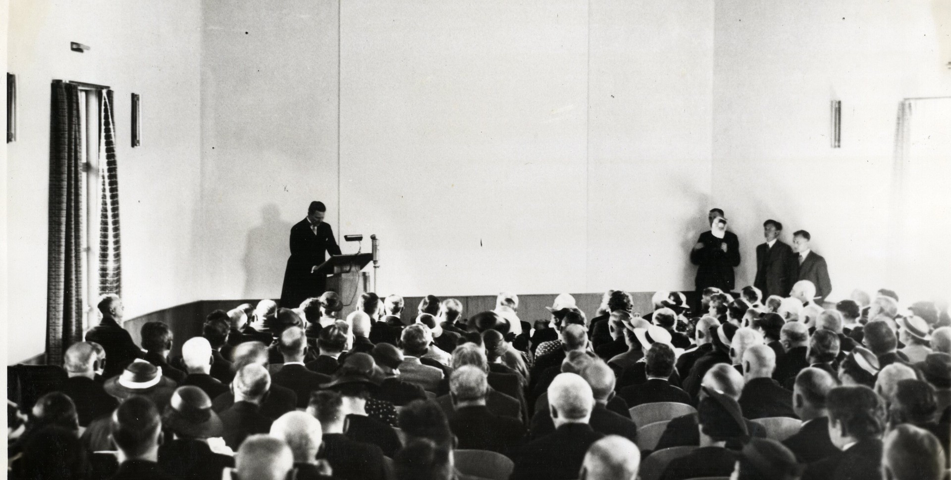 opening 1935