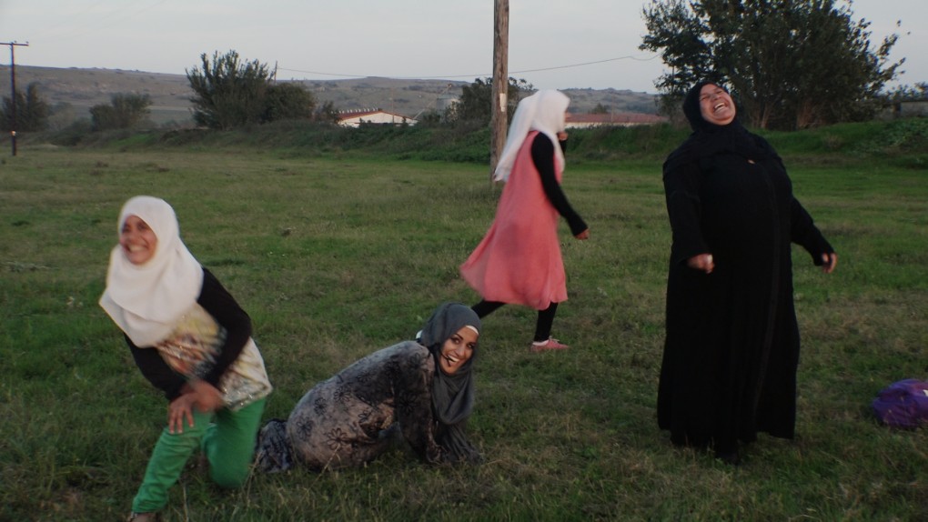 Joost Conijn, videostill uit de film 'Good evening welcome to the people living in the camp', 2018