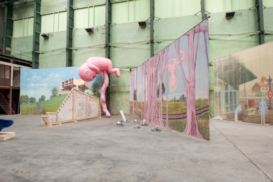 Exhibition overview 'Submarine Wharf - XXXL Painting' Photo: Lotte Stekelenburg