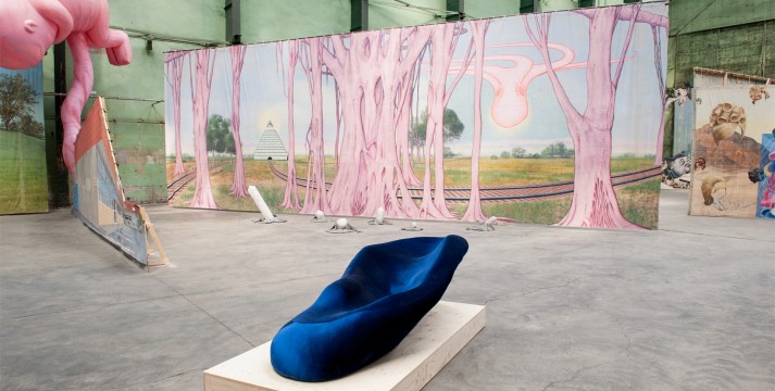 Exhibition overview 'Submarine Wharf - XXXL Painting' Photo: Lotte Stekelenburg