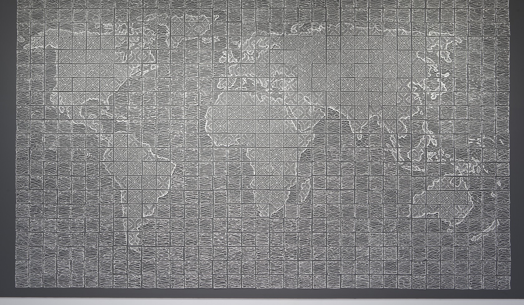 Isabel Ferrand, World Lace, 2013. Foto: Gyeonggi Ceramic Biennale, Zuid-Korea.