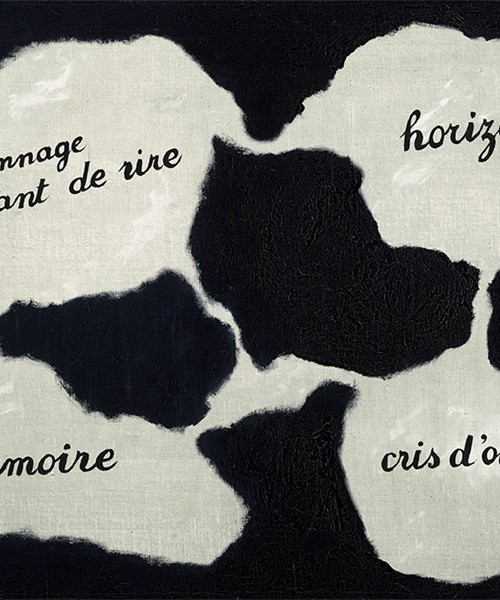 Vele Vrienden droegen in 2015 bij aan de aankoop van dit vroege werk van Magritte. Directeur Sjarel Ex vertelt hierover: ‘In 2015 stuitte ik op de TEFAF op het raadselachtige werk ‘Le miroir vivant’ van René Magritte – een vondst waar ik al jaren van droomde. Dankzij talloze donaties konden we het aankopen. Het is een vroeg werk uit het oeuvre van Magritte en een belangrijke toevoeging aan de collectie surrealisten waarmee Museum Boijmans Van Beuningen tot de absolute wereldtop behoort.’