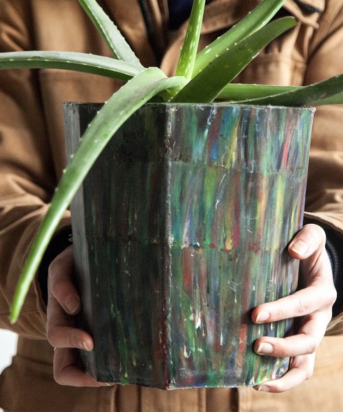 Dave Hakkens, Precious Plastic, Flowerpot, Courtesy: Dave Hakkens, Precious Plastic