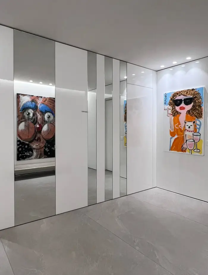 TRENDY LUXURY