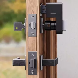 BLUETOOTH BLACK LOCK - SWITCHBOT LOCK