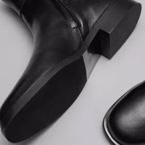 And other stories Classic Leather Chelsea Boots (size: 41)