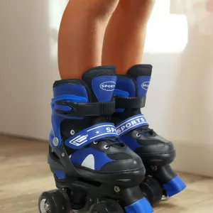 Adjustable Rollerskates With Light UP ( Size: 35 / 38 )