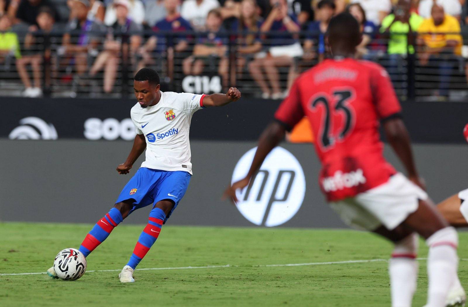 Football Lebanon - برشلونة ينهي تحضيرات بالفوز على ميلان