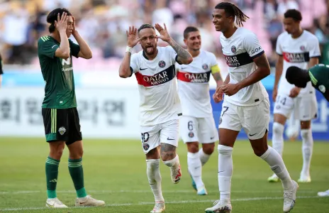 Football Lebanon - هدفا نيمار يقودان PSG إلى الفوز في كوريا