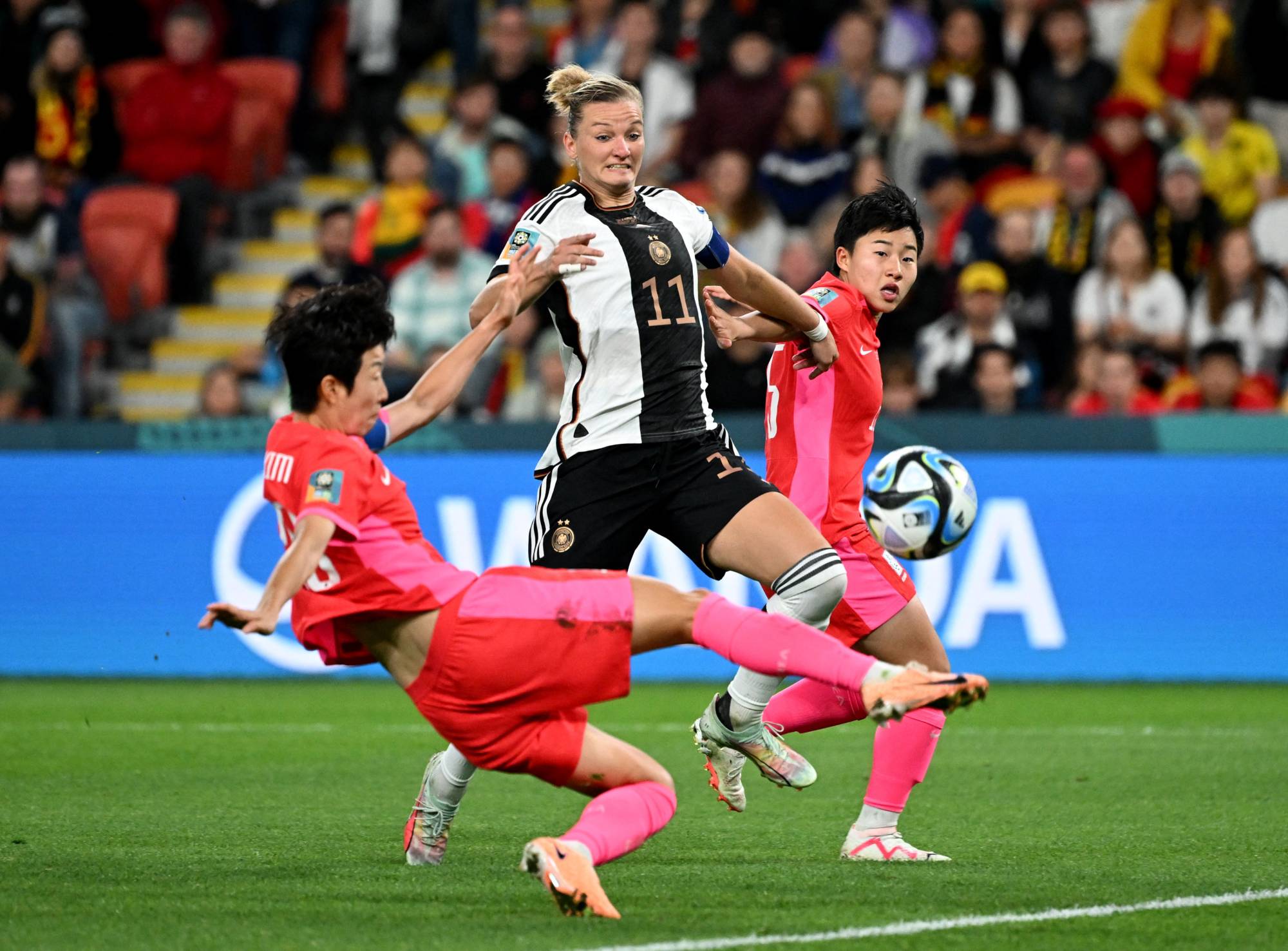 Football Lebanon - المغربيات والكولومبيات يخرجن ألمانيا ويبلغن ثمن نهائي المونديال