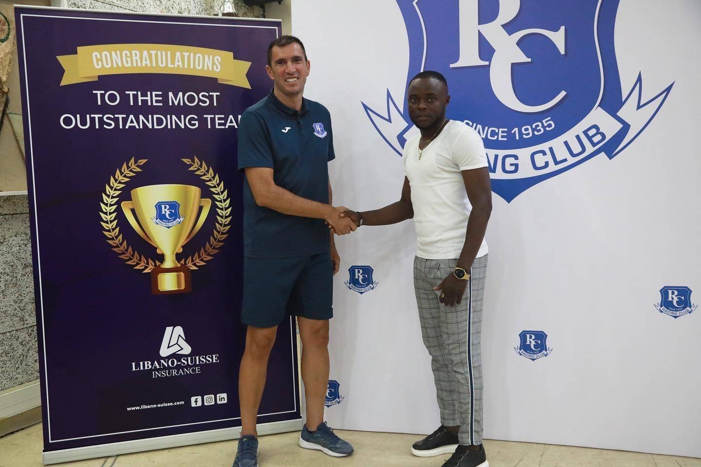 Football Lebanon - الراسينغ يضم المدافع الكونغولي هيلدا برال موهنديكي