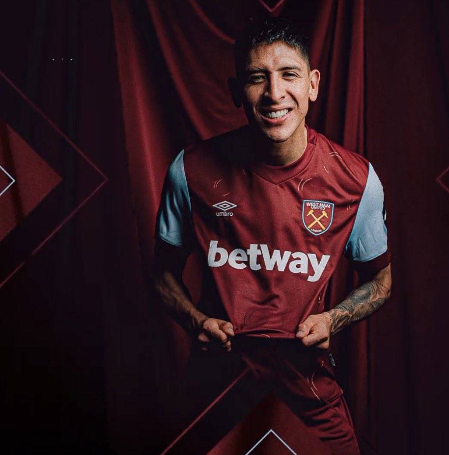 Football Lebanon - سلتا فيغو ووست هام يضمّان ستارفيلت وألفاريز