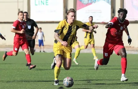 Football Lebanon - العهد يفوز على الاهلي نبطية ضمن إفتتاح الجولة الثالثة من الدوري اللبناني لكرة القدم