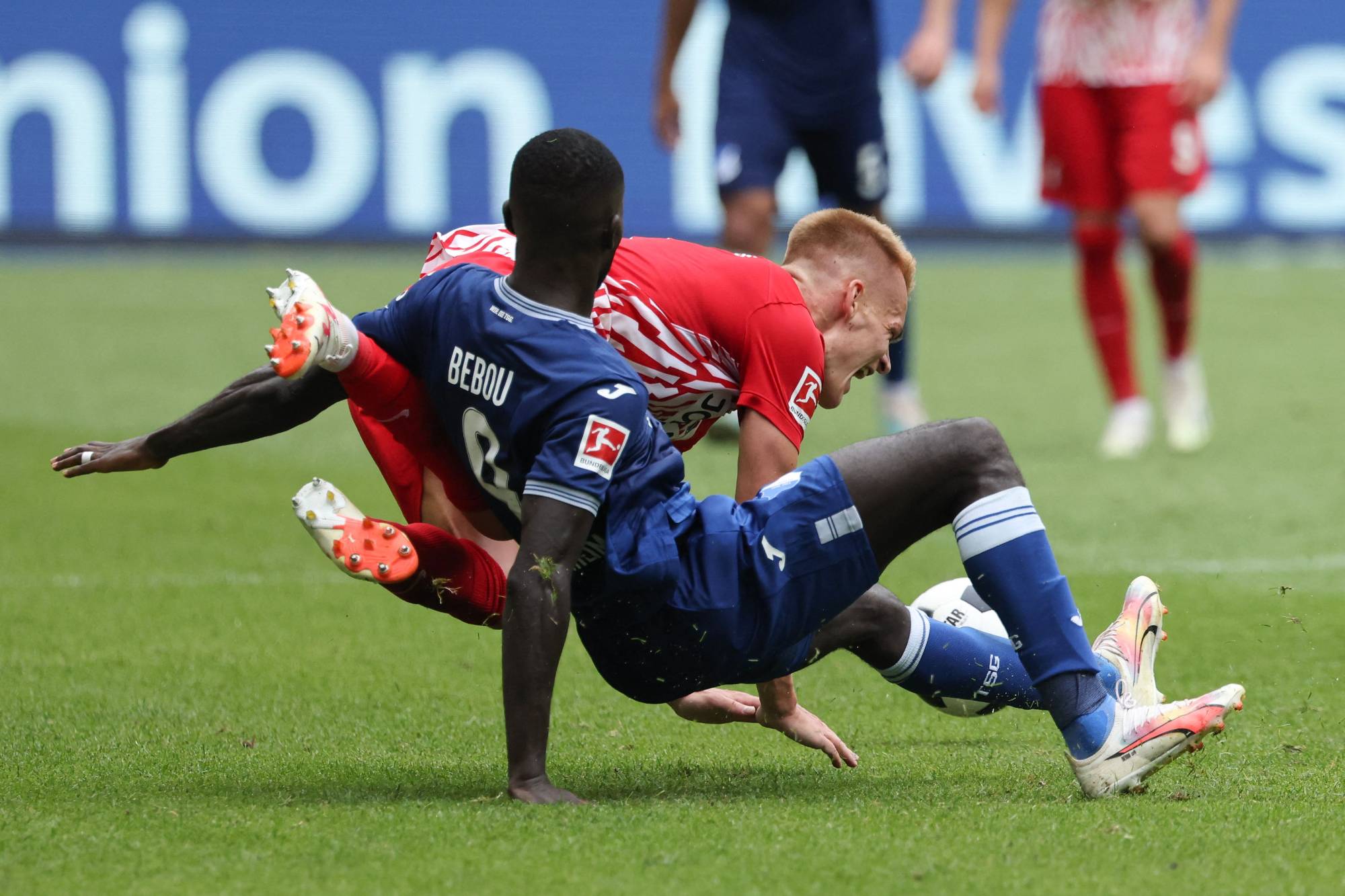 Football Lebanon - فوزان صعبان لدورتموند وليفركوزن... ومهرجانات أهداف في ألمانيا
